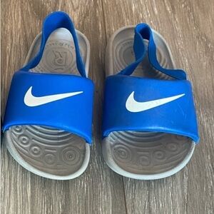 6c boy Nike slides blue
